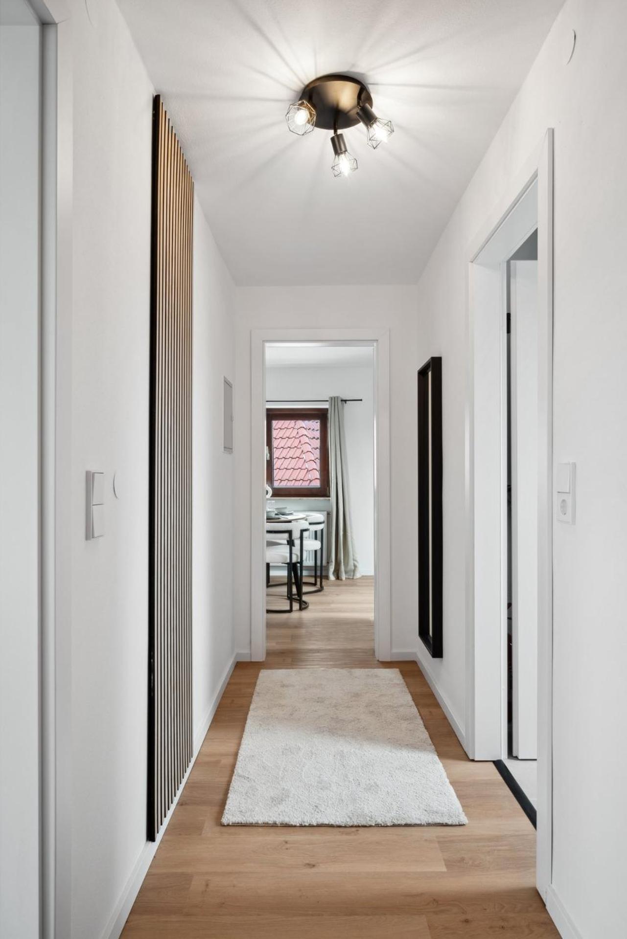 Malu Rooms - Top Lage, Kostenloser Parkplatz, Klima, Netflix, 24H Checkin Ludwigsburg Buitenkant foto